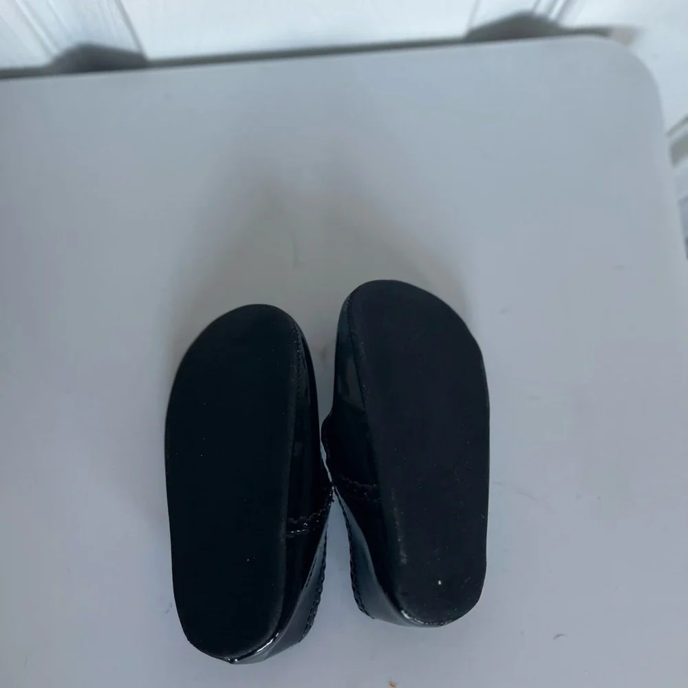 Bundle- toddlers size 3 and 1 dress shoes - Picture 5 of 10